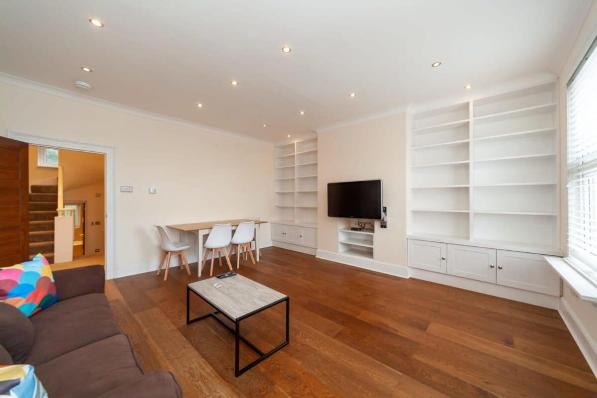 Spacious 2 Bedroom Maisonette In Stratford London Bagian luar foto